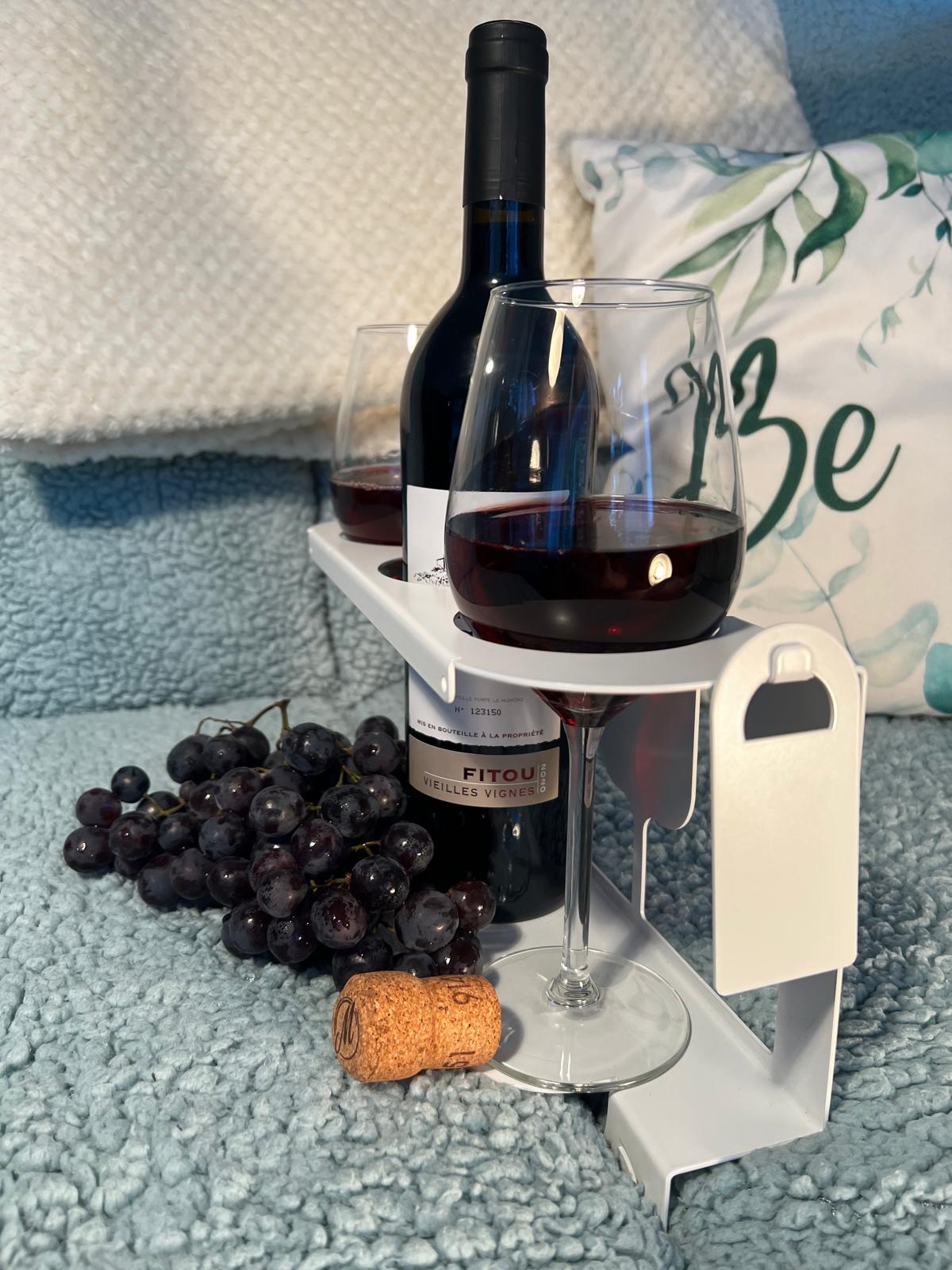 wein_halter_sofa_weiß